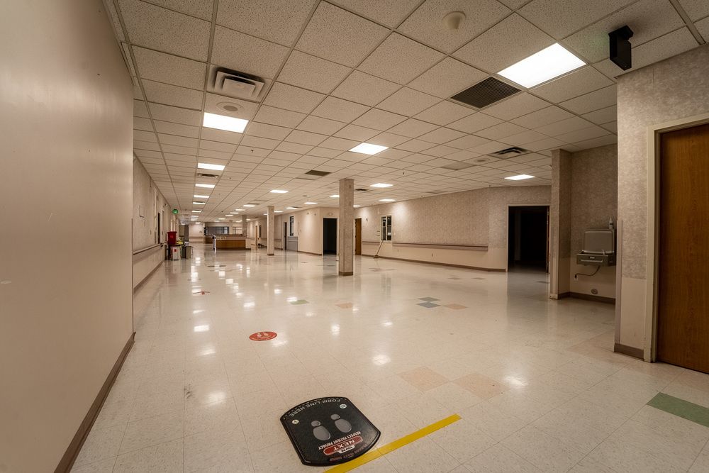Veterans Affairs Outpatient Clinic: 351 Hartnell Ave, Redding, CA 96002